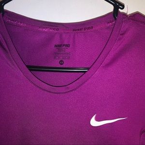 Women’s XS NIKE DRI FIT.